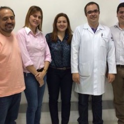 Foto – Prof. Silvan Corrêa, Profª. Isabella Gomes, a preceptora Luciana Silva, Prof Dr. Rui Brito e o Prof. Saulo André