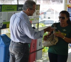 “Os Gideões Internacionais” realizam distribuição de Bíblias na Universidade Ceuma