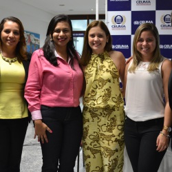 Profa. Rosangela Sousa, as palestrantes Sra. Leticia Memória, Sra. Karine Belo, Sra. Sandra Fontinele, Sra. Camila Bezerra e Prof. Marcos Barros