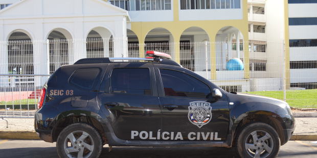 A policia Civil foi solicitada para fazer a segurança do Vestibular.