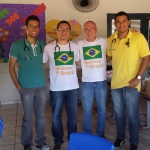 Os alunos Guilherme Alves e Nilo Arouche, o Dr Ivan Figueiredo e o aluno Lucas Veras